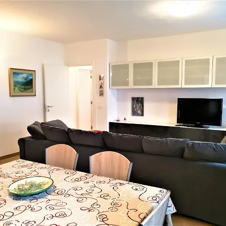 Con 3 In Centro Cir-aosta-0325 * アオスタ