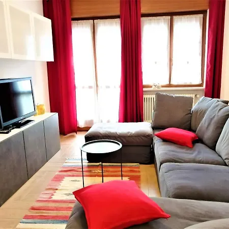 Con 3 In Centro Cir-aosta-0325 Apartment