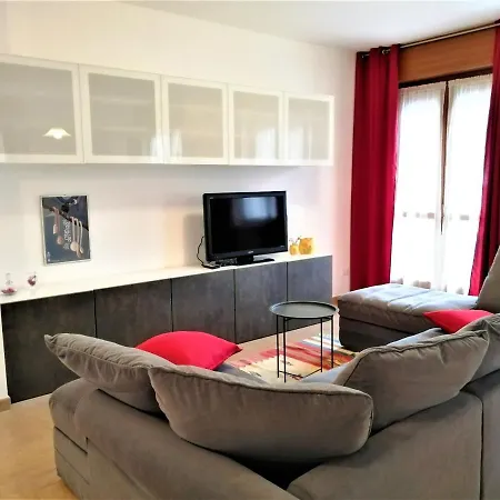 Apartment Con 3 In Centro Cir-aosta-0325 *